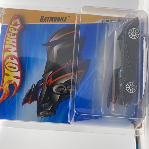 Batmobile - Picture 2 of 2